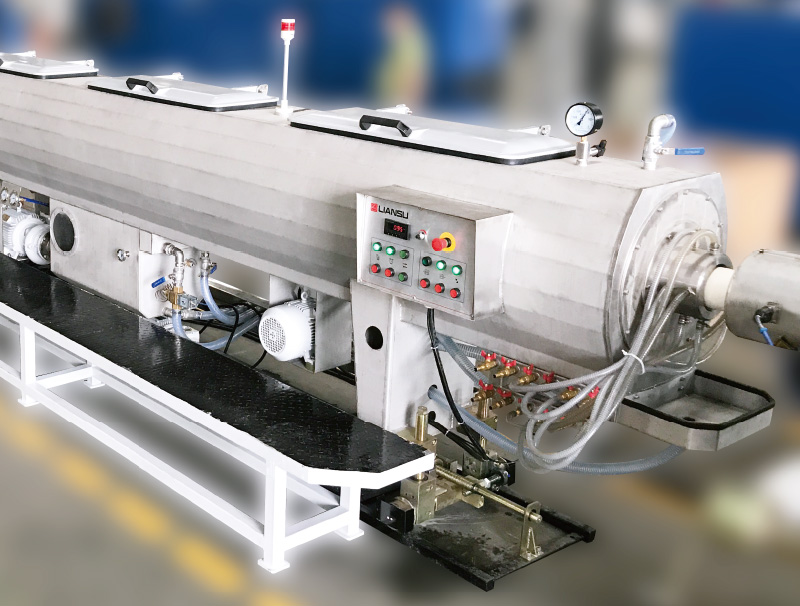 Vacuum tank
