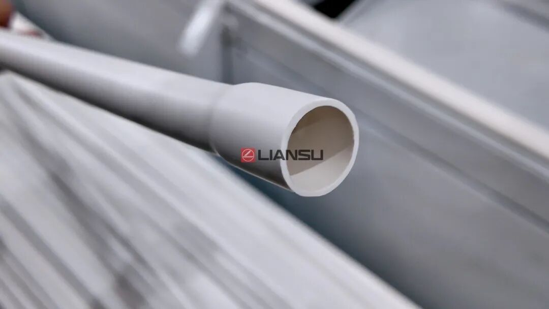 PVC PIPE .jpg